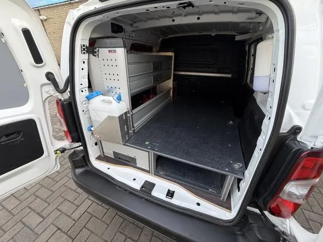 Toyota pro-ace