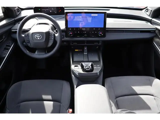 Toyota CHR +
