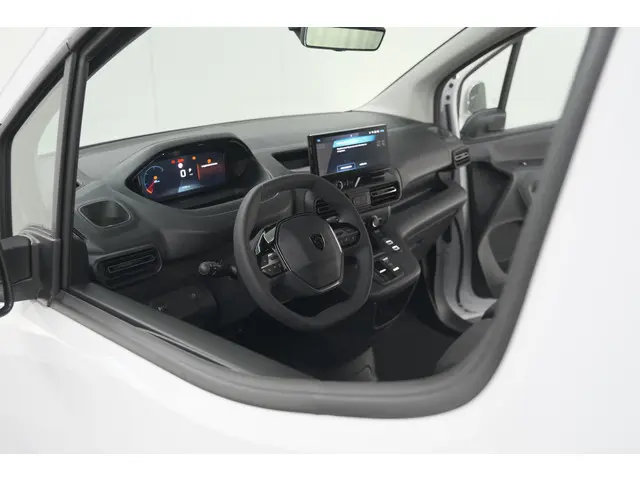 Peugeot Partner 1.5 BlueHDi 130 EAT8 S&S L2 | Trekhaak | Camera | Betimmering Laadruimte