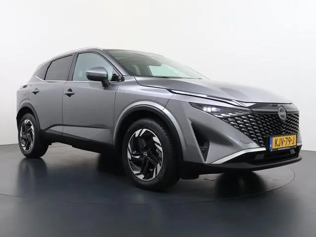 Nissan Qashqai 1.3 MHEV Xtronic N-Connecta VAN: 34.900,- VOOR: 32.330,- UW WKVOORDEEL: 2.570,- | FAB...