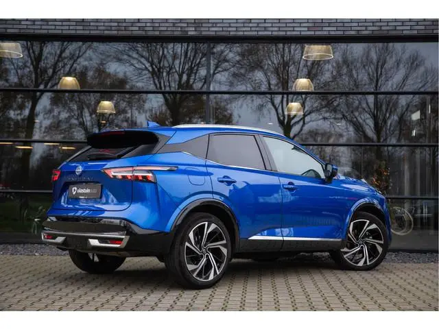 Nissan Qashqai 1.3 MHEV Xtronic Tekna Plus , 3D-camera, Panoramadak, Head-up display, Sfeerverlichti...