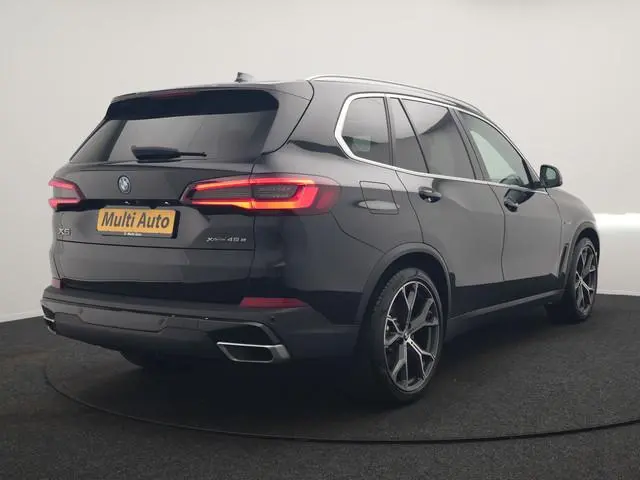 BMW X5 xDrive45e High Executive PHEV 395pk Dealer O.H. | Panodak | Luchtvering | 360 Camera | Adapti...
