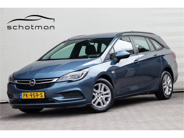 Opel Astra Sports Tourer 1.0 Business+ Trekhaak, Navi, Camera, 2017