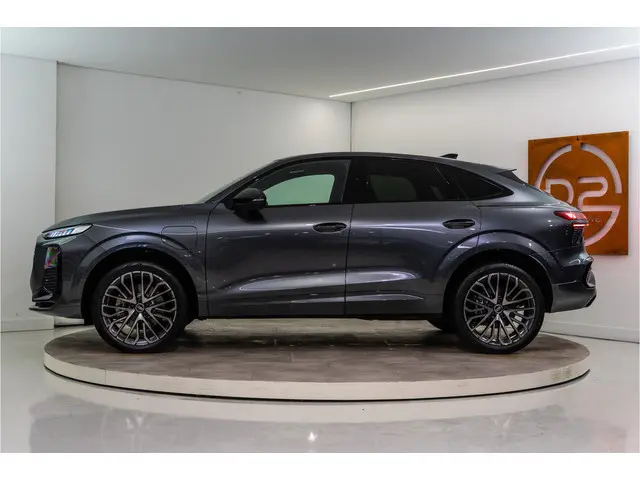 Audi Q3 Sportback e-hybrid 272PK | MY 2026 PER DIRECT LEVERBAAR | Matrix | Pano | Sfeer | HUD | VOL!...