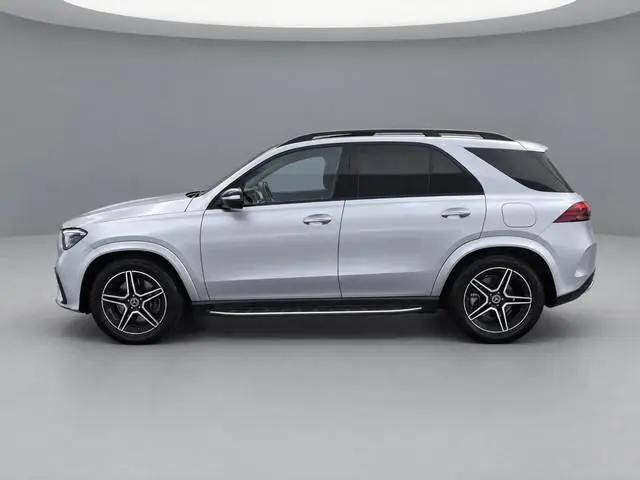 Mercedes-Benz GLE-klasse 400 e 4MATIC AMG Line Panoramdak| Nightpakket| Treeplanken| Trekhaak| Multi...