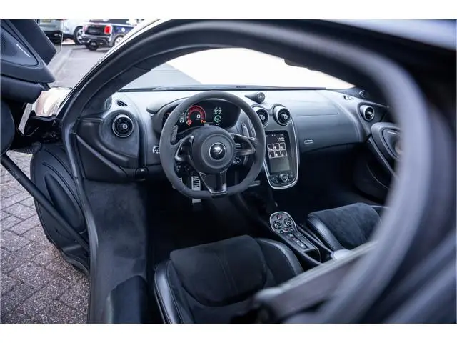 McLaren 540C
