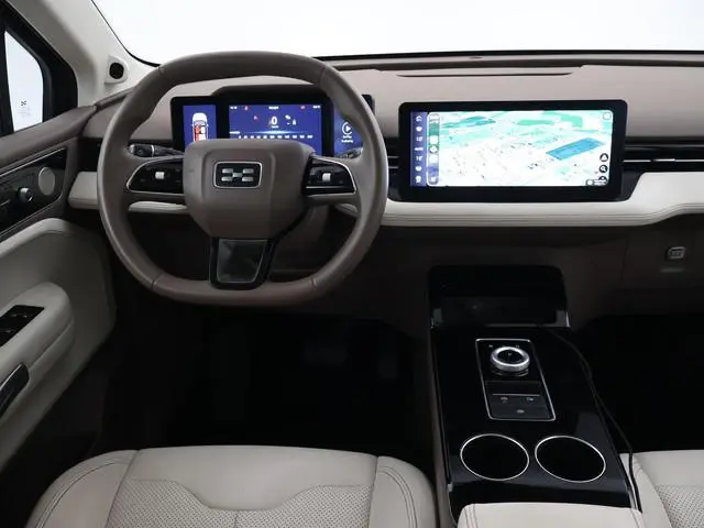 Aiways U5 63kWh SHOWROOM + 360 CAMERA | 19 INCH | LEDER | ADAPTIVE CRUISE | DODEHOEK | LED