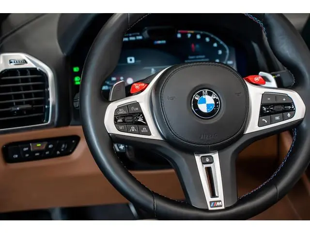 BMW M8