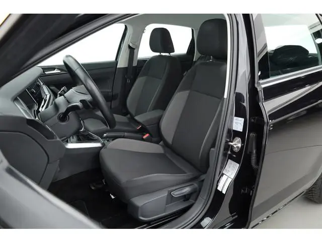 Volkswagen Polo 1.0 TSI Life DSG | Digi Dashboard | Apple CarPlay & Android Auto | Cruise Ctrl. | Ai...
