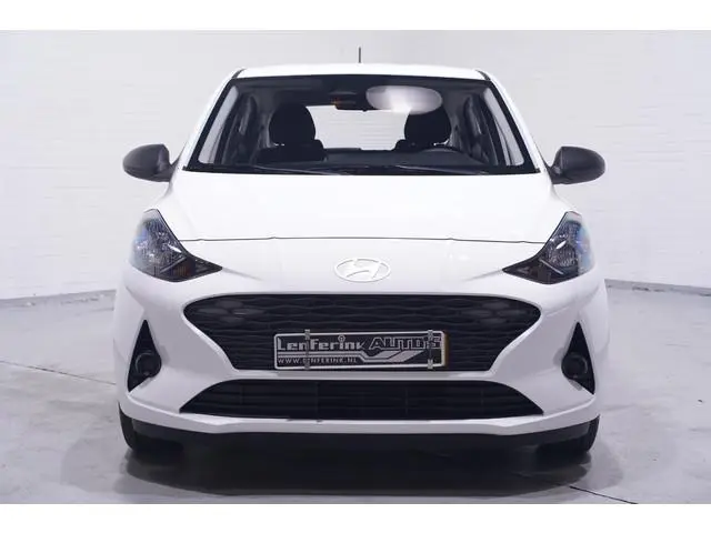 Hyundai i10 1.0 Comfort 1e Eig. NAP Navi Camera Apple Carplay PDC