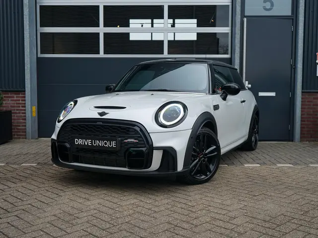 Mini Cooper S 2.0 John Cooper Works