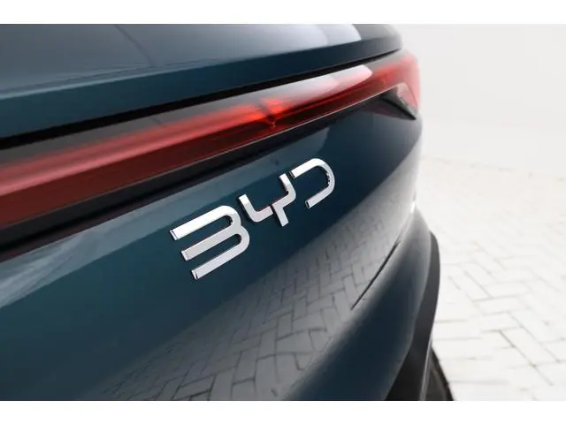 BYD ATTO 2