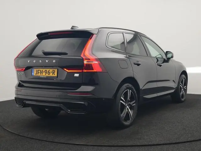 Volvo XC60 T8 AWD Plus Dark LONG RANGE PHEV 456pk Dealer O.H | Panodak | 360 Camera | Adaptive Cruis...