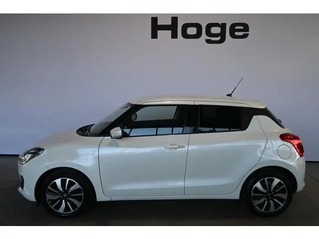 Suzuki Swift 1.0 Stijl Smart Hybrid Navigatie Adaptieve Cruise Airco Keyless Goed Onderhouden! Inrui...