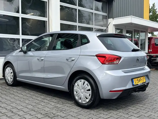 SEAT Ibiza 1.0 TSI Style Business Airco Cruise controle Apple carplay Trekhaak 1000kg trekgewicht Te...