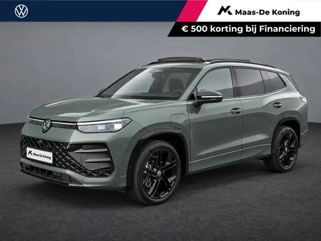 Volkswagen Tayron 1.5 eHybrid 272pk DSG R-Line Edition · Panoramadak · Inklap. Trekhaak · 360 Camera...