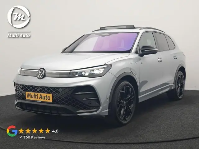 Volkswagen Tiguan 1.5 eHybrid R-Line Edition PHEV 272pk | Trekhaak Af Fabriek | Panodak | Head Up |...