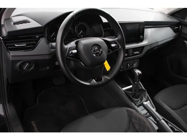Skoda Kamiq 1.0 TSI 110pk Automaat Life Skoda Kamiq 1.0 TSI 110pk DSG Life | Navigatie | Apple Carpl...