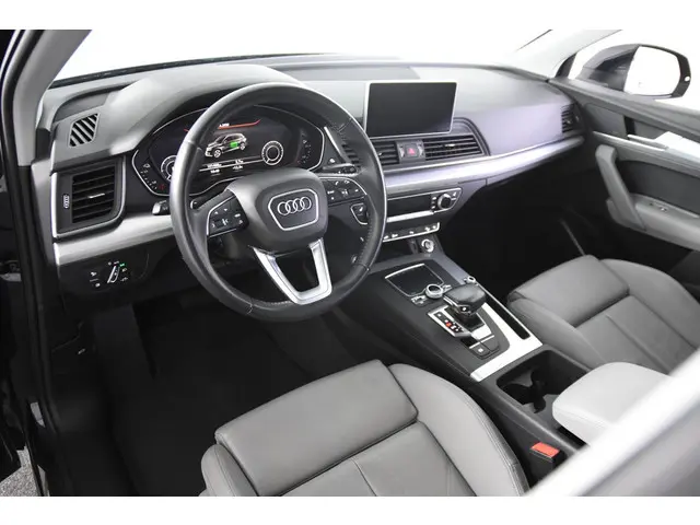 Audi Q5 50 TFSI e Sport *1ste Eigenaar*Leer*Panoramadak*Trekhaak*