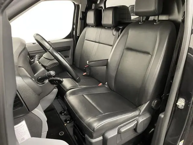 Peugeot Expert 231L 2.0 BlueHDI 120 Premium Airco Cruise Control Trekhaak Elektrische schuifdeur Nav...