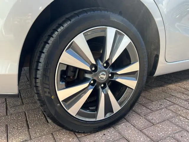 Nissan Pulsar