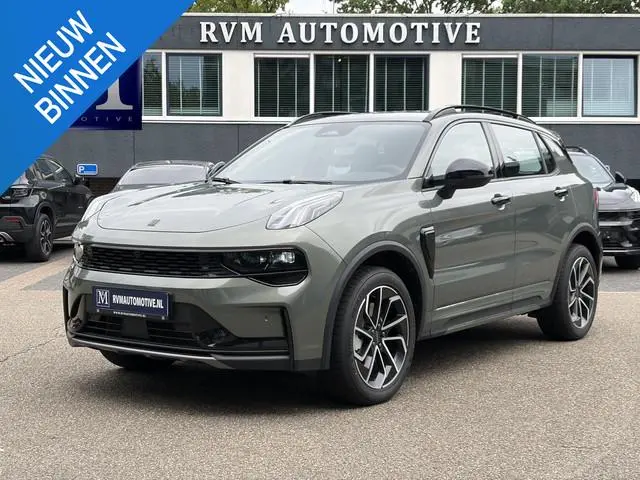 Lynk & Co 01