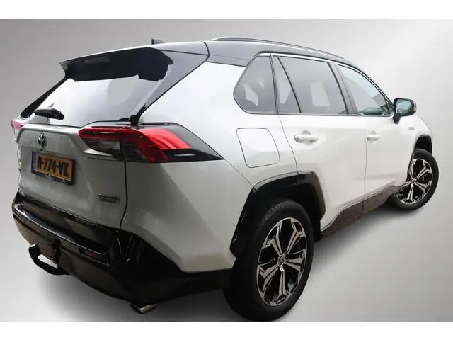 Toyota RAV4 2.5 Plug-in Hybrid AWD Bi-Tone Plus Adaptieve cruisecontrole, Head up display, JBL Audio...