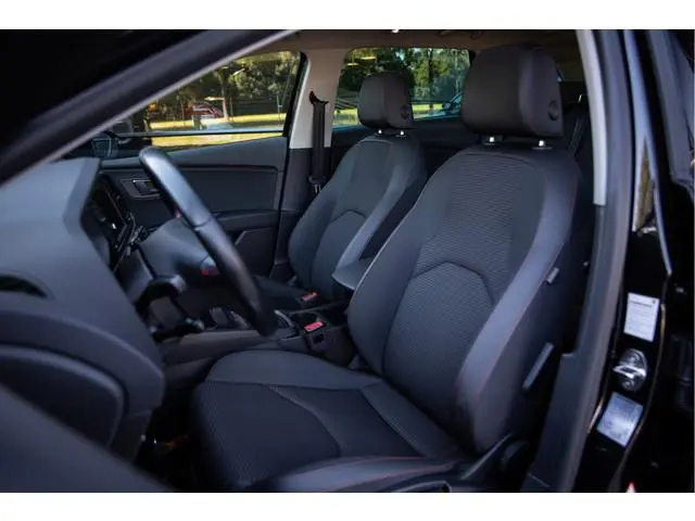 SEAT Leon ST 1.5 TSI FR Business Intense , Pano, Beats, Adap. Cruise, Virt. Cockpit