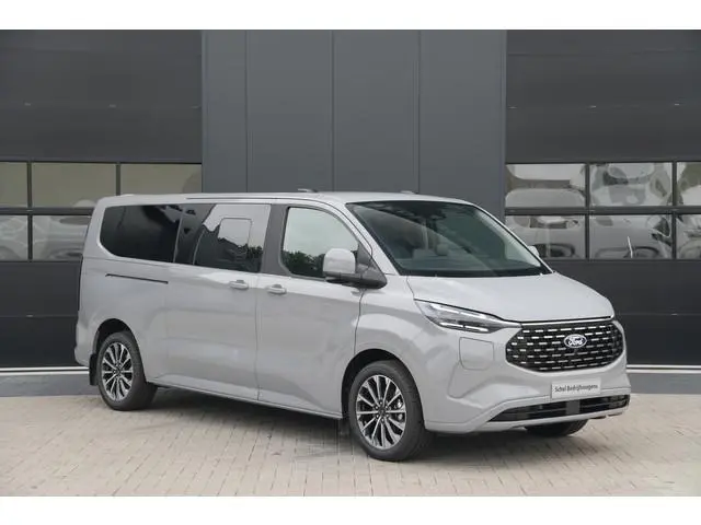 Ford Tourneo