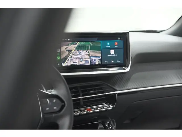 Peugeot 2008 Hybrid 136 e-DCS6 Allure | 360 Camera | Adaptieve Cruise Control | Dodehoekdetectie | A...