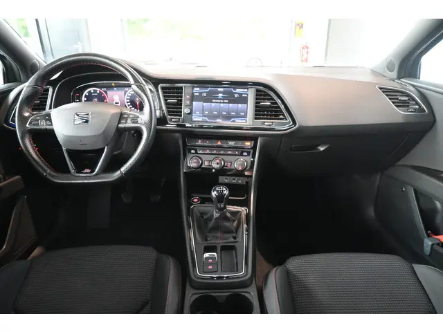 SEAT Leon ST 1.0 TSI FR Ultimate Edition Clima Navigatie Stoelverwarming Rijklaarprijs Inruil Mogeli...