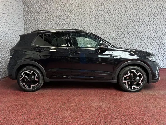 Volkswagen T-Cross ✅NIEUWE AUTO✅ TSI 115PK R-LINE EDITION TREKHAAK LED LMV IQ CAMERA STOELVERW ✅2...