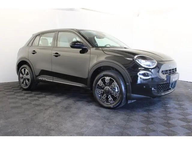 Fiat 600 1.2 Hybrid Urban