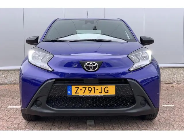 Toyota Aygo X 1.0 VVT-i S-CVT Play Automaat | Airco | Camera | Apple Carplay | Android Auto |