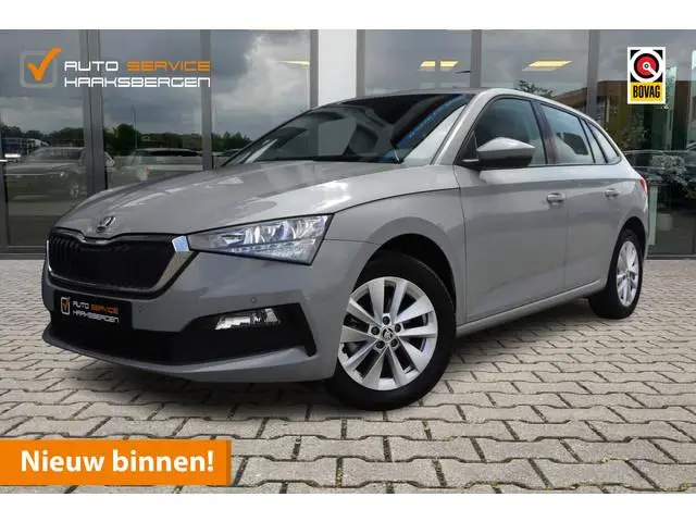 ŠKODA Scala 1.0 TSI Ambition | Trekhaak | ACC | Camera |