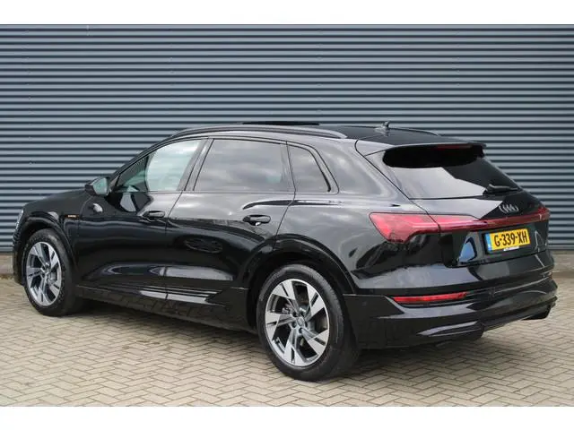 Audi e-tron e-tron 50 quattro 71 kWh S-Line Panoramadak Adaptive-Cruise NAP