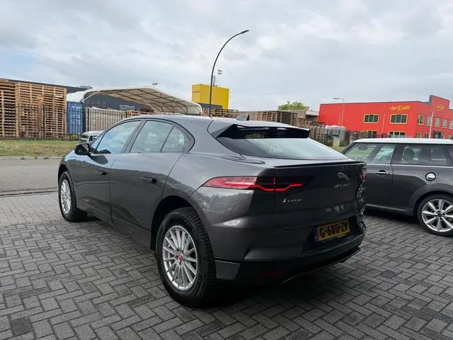 Jaguar I-PACE