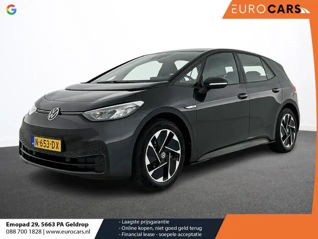 Volkswagen ID.3 Life 58 kWh Airco Full LED Navigatie Carplay Parkeersensoren Camera Adaptive Cruise...