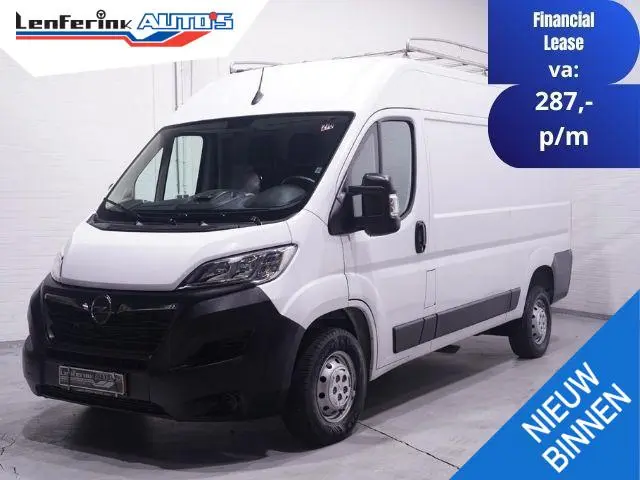 Opel Movano 2.2D 140 pk L2H2 Navi, Camera, Imperiaal met Trap, Trekhaak 2.500 kg, Laadruimte Pakket,...