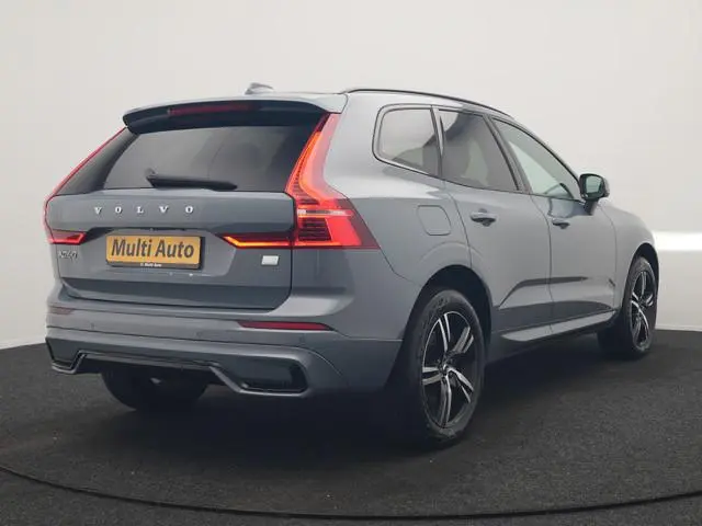 Volvo XC60 T6 AWD R-Design LONG RANGE PHEV 350pk Dealer O.H. | Panodak | Camera | Sportstoelen Memor...