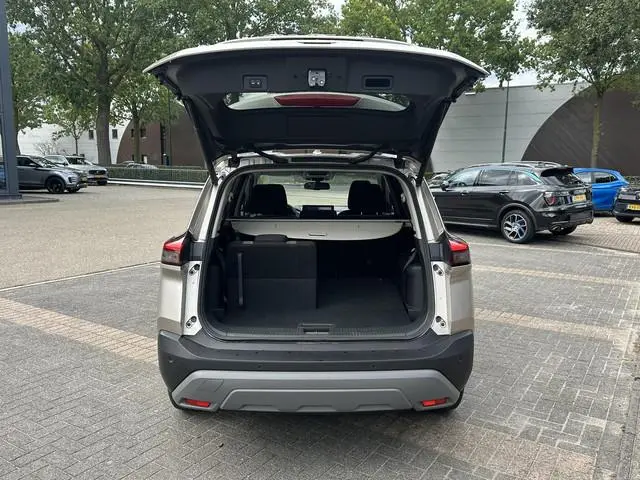 Nissan X-Trail 1.5 e-4orce N-Connecta 4WD 7p. VAN:43.900,- VOOR:39.877,- UW HERFSTVOORDEEL:4.023,- 7...