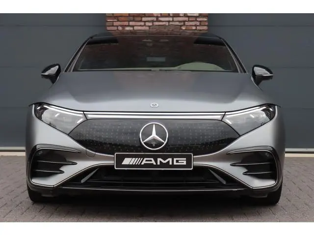 Mercedes-Benz EQS