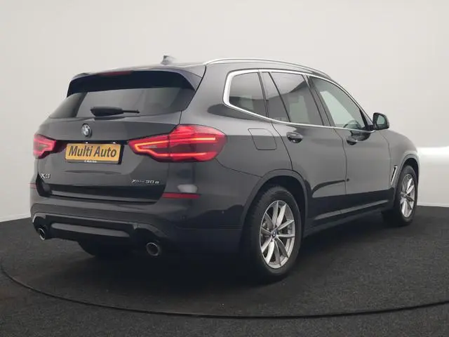 BMW X3 xDrive30e Advantage PHEV 293pk Dealer O.H. | Panodak | Adaptive Cruise | Camera | Harman / Ka...