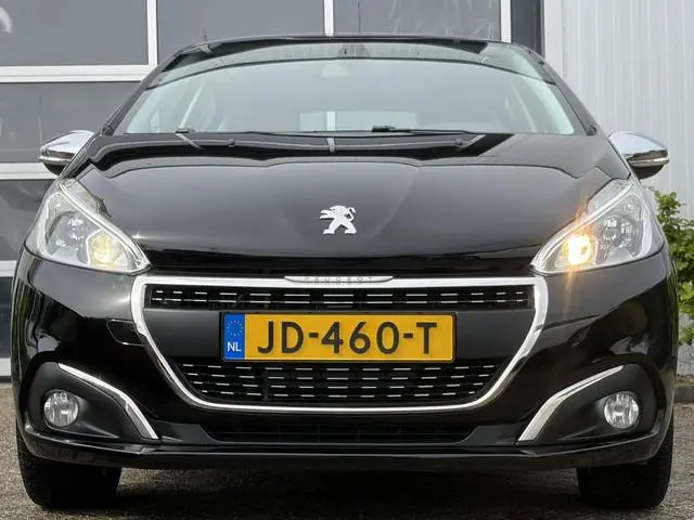 Peugeot 208 1.2 PureTech Allure 110pk | Volautomaat | Apple Carplay/Android Auto | Cruise control |...