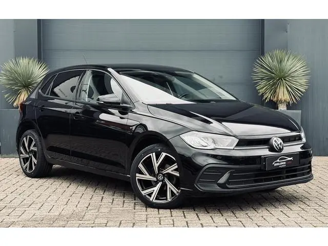 Volkswagen Polo 1.0 TSI Life Business