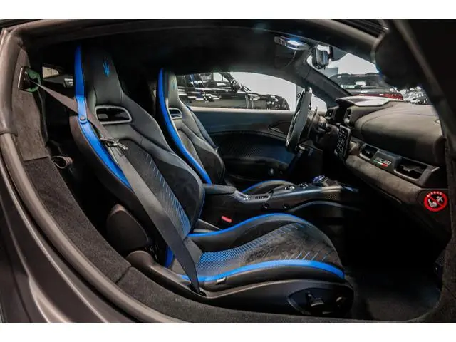 Maserati MC20