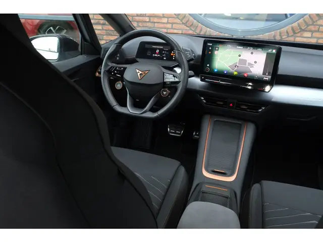 CUPRA Born Adrenaline 82kWh 231pk Fabrieksgarantie tot 06-2027