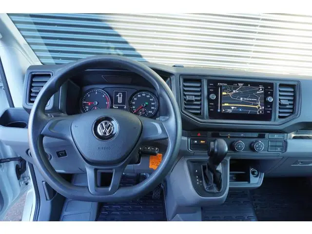 Volkswagen Crafter 35 140pk Automaat L3H2/L2H1 Apple Carplay Trekhaak Navigatie Camera Cruise contro...
