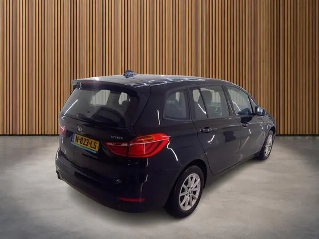 BMW 2 Serie Gran Tourer 216i 7p. Business Edition Plus 1e-Eig. & Keurig-Onderh. BOVAG-Garantie. NL-A...