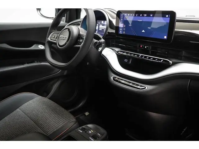 Fiat 500 Icon 42 kWh | CLIMA | DAB | APPLE | NAVIGATIE